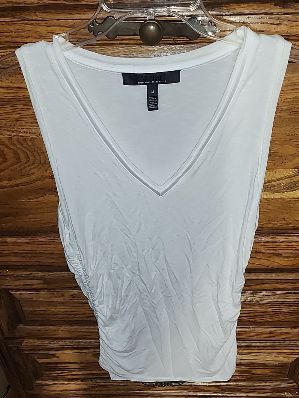 White House Black Market White V-Neck Sleeveless Tank